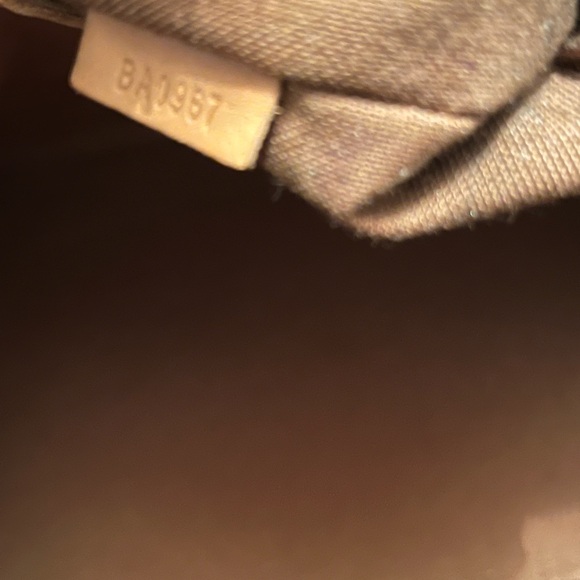 Authentic Louis Vuitton Monogram Alma PM Satchel - Picture 9 of 11